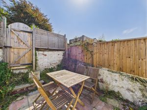 Photo 8- click for photo gallery